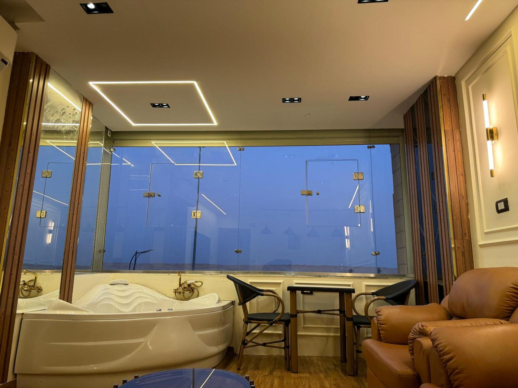White Pyramids Inn Nazlet el Simman Exterior photo